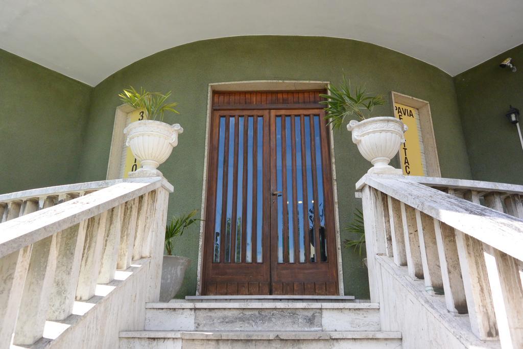 Gasthof Affittacamere Pavia 2*